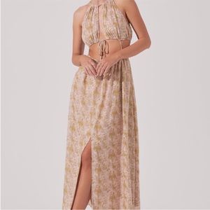 ASTR The Label Mid Cutout Halter Maxi Dress in Green Watercolor, size M